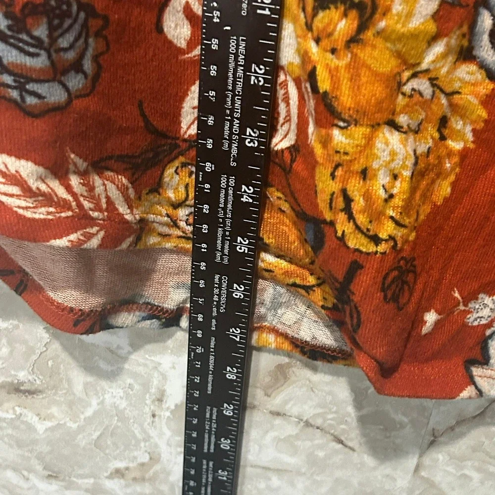 Absolutely Famous XL Floral Print‎ Top V-Neck 3/4 Sleeve Striped Casual